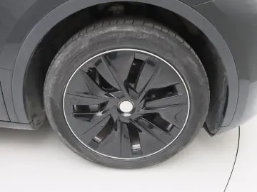 TESLA Model Y Long Range AWD 75kWh 351pk 93.2% SoH [ T