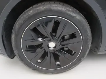 TESLA Model Y Long Range AWD 75kWh 351pk 93.2% SoH [ T