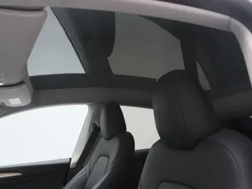 TESLA Model Y Long Range AWD 75kWh 351pk 93.2% SoH [ T