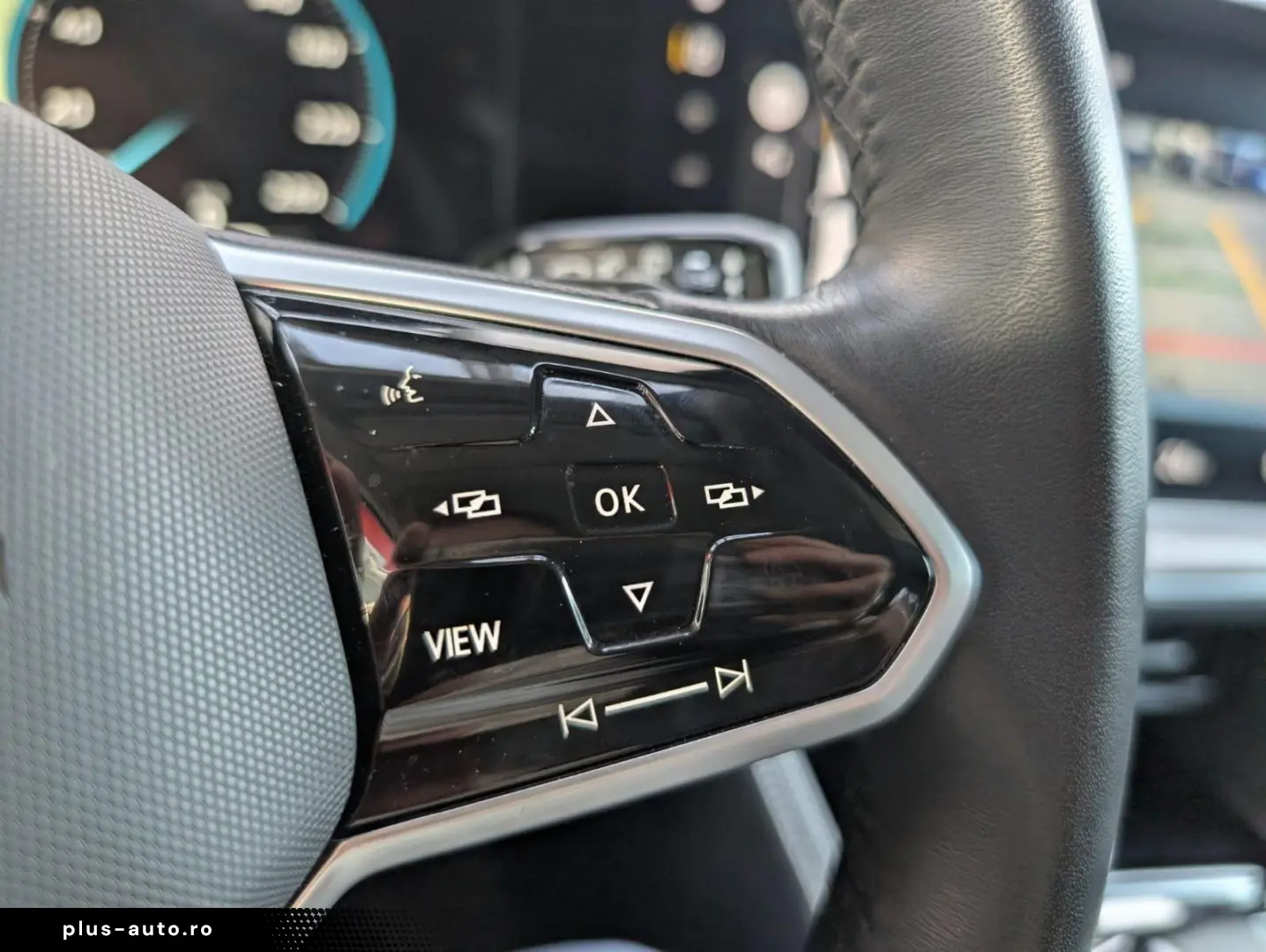 VOLKSWAGEN Touareg 2024 — imagine 12
