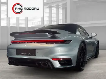 PORSCHE 911 Turbo S Cabriolet Lift BOSE