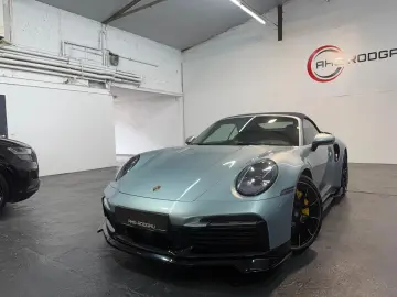 PORSCHE 911 Turbo S Cabriolet Lift BOSE