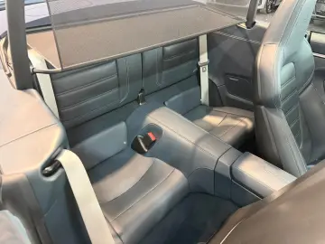PORSCHE 911 Turbo S Cabriolet Lift BOSE