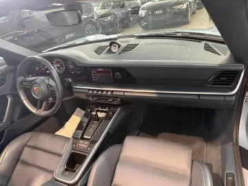 PORSCHE 911 Turbo S Cabriolet Lift BOSE