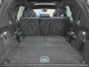 BMW X7 xDr40d M Sport Pro AHK Sitzlüftung ACC 22Zoll