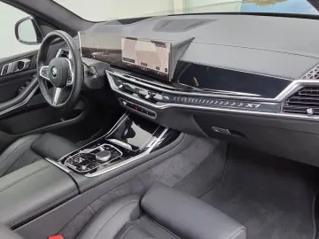 BMW X7 xDr40d M Sport Pro AHK Sitzlüftung ACC 22Zoll
