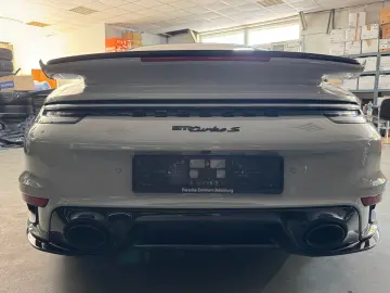PORSCHE 911 Turbo S