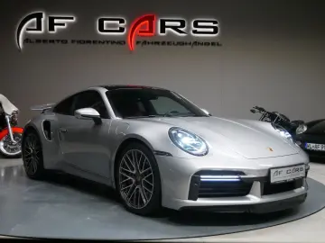 PORSCHE 992 911 992 Turbo Sportabgas Sitzbelüftung