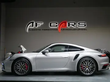 PORSCHE 992 911 992 Turbo Sportabgas Sitzbelüftung