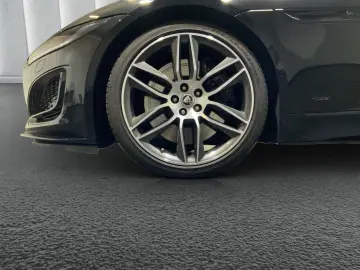JAGUAR F-Type 75 P450 AWD Cabriolet. 331 kW