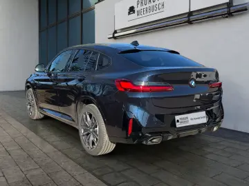 BMW X4 xDrive 30d M Sport AHK HEADUP ADAPTLED MMRY