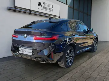 BMW X4 xDrive 30d M Sport AHK HEADUP ADAPTLED MMRY