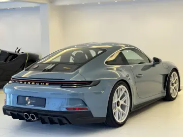 PORSCHE 992 911 S T Carbon  Schalensitze  Lift  Matrix