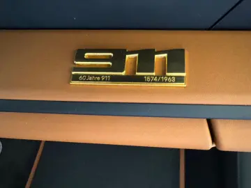 PORSCHE 992 911 S T Carbon  Schalensitze  Lift  Matrix