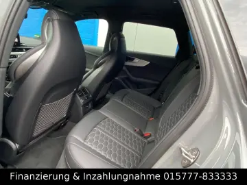 AUDI RS 4 Avant Quattro Dynamik Paket RS 280 Kmh ACC