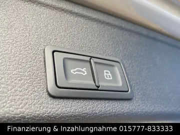 AUDI RS 4 Avant Quattro Dynamik Paket RS 280 Kmh ACC