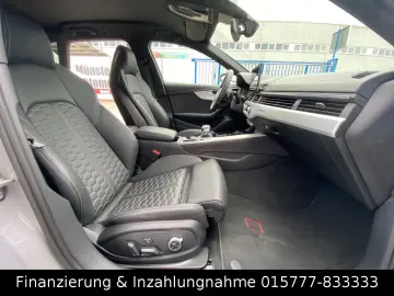 AUDI RS 4 Avant Quattro Dynamik Paket RS 280 Kmh ACC