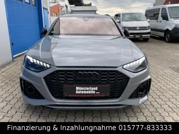 AUDI RS 4 Avant Quattro Dynamik Paket RS 280 Kmh ACC