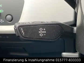 AUDI RS 4 Avant Quattro Dynamik Paket RS 280 Kmh ACC