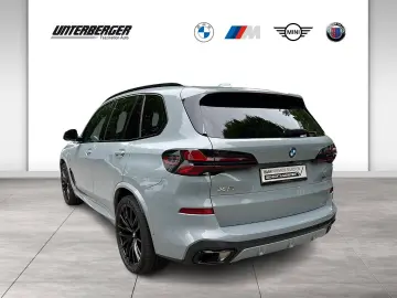 BMW X5 xDrive40d M Sport Pro Pano 7- Sitzer DA Prof