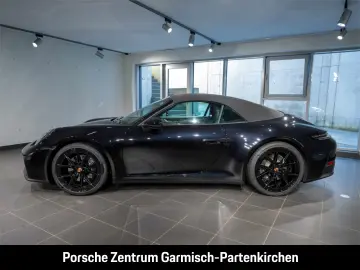PORSCHE 992 911 Carrera Cabriolet Sportabgasanlage Bose