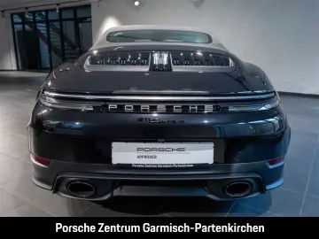 PORSCHE 992 911 Carrera Cabriolet Sportabgasanlage Bose
