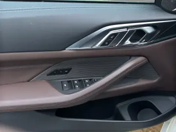 BMW 420i Cabrio [M Sport Pro  HK Sound  HUD  360 ]
