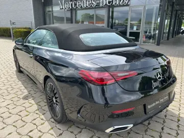 MERCEDES-BENZ CLE 200 Cabriolet AMG Night LED Airsca…