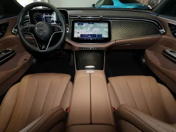MERCEDES-BENZ E 300 de T Adv Plus AHK SITZKLIMA LEDER BRAUN