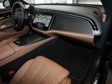MERCEDES-BENZ E 300 de T Adv Plus AHK SITZKLIMA LEDER BRAUN