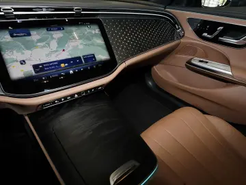 MERCEDES-BENZ E 300 de T Adv Plus AHK SITZKLIMA LEDER BRAUN