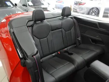 BMW M4 Cabrio M xDrive Competition   HK   HUD   19%