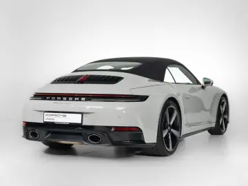 PORSCHE 911 Carrera Cabrio   Clubleder Braun   Lift