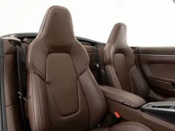 PORSCHE 911 Carrera Cabrio   Clubleder Braun   Lift