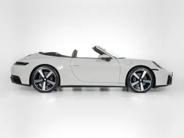 PORSCHE 911 Carrera Cabrio   Clubleder Braun   Lift