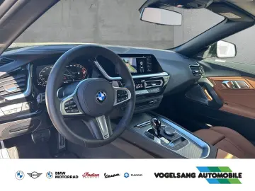 BMW Z4 M40i Roadster HeadUp ACC H&KSound Rückfahrk.