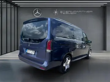 MERCEDES-BENZ V 300 d 4M EXCLUSIVE Lang AHK AIRMATIC…