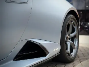 LAMBORGHINI Tecnica  Matt Lift Carbon R-Seats Sensonum PPF