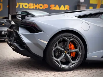 LAMBORGHINI Tecnica  Matt Lift Carbon R-Seats Sensonum PPF