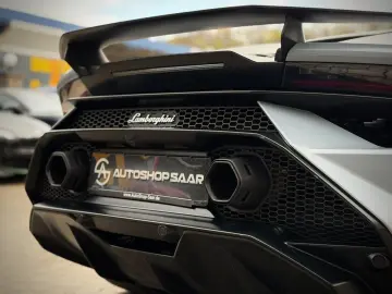LAMBORGHINI Tecnica  Matt Lift Carbon R-Seats Sensonum PPF