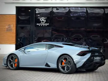 LAMBORGHINI Tecnica  Matt Lift Carbon R-Seats Sensonum PPF