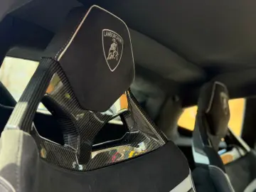 LAMBORGHINI Tecnica  Matt Lift Carbon R-Seats Sensonum PPF