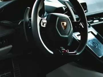 LAMBORGHINI Huracán Tecnica   Lift   Kamera   uvm.