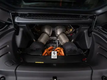FERRARI 296 GTS