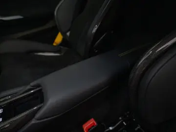 FERRARI 296 GTS
