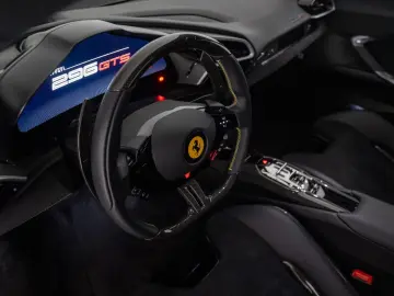 FERRARI 296 GTS