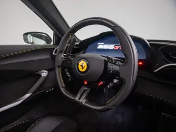 FERRARI 296 GTS