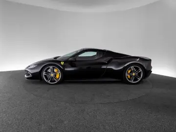 FERRARI 296 GTS