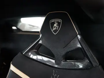 LAMBORGHINI Huracan Tecnica   Verde Turbine   Lift   Carbon
