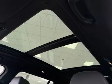 BMW X7 xD40d M Sport Pro PANO-SKY HUD STHZG H-K SOFT